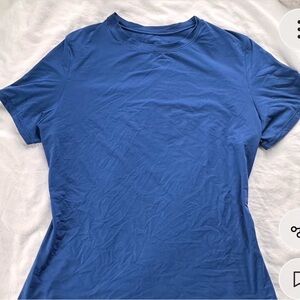 SKIMS Vibrant Blue Short Sleeve Tee